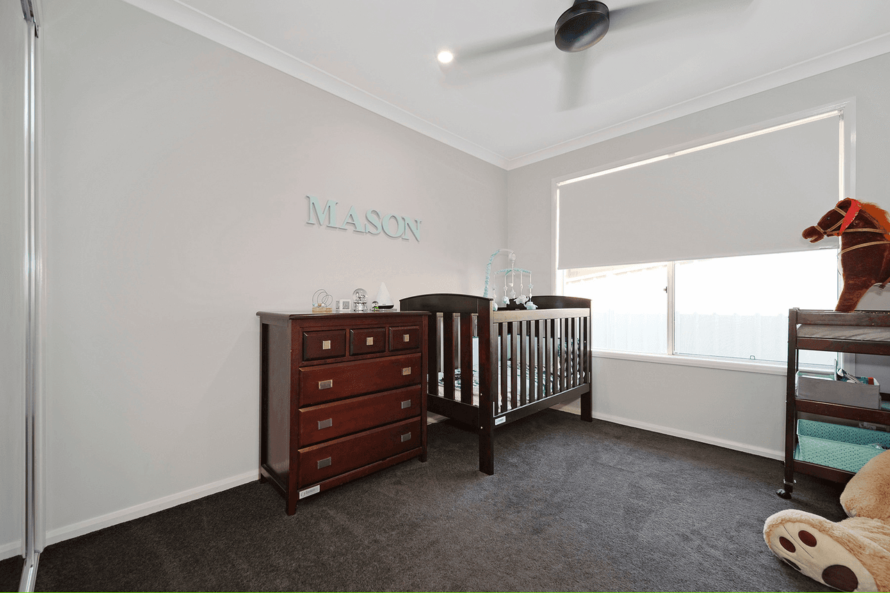 29 Craighill Crescent, Cameron Park, NSW 2285