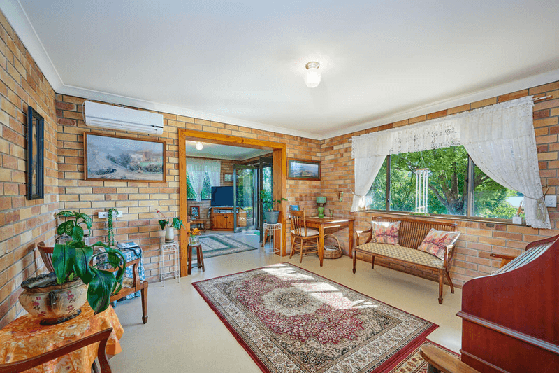 617 Woodford Dale Road, WOODFORD ISLAND, NSW 2463