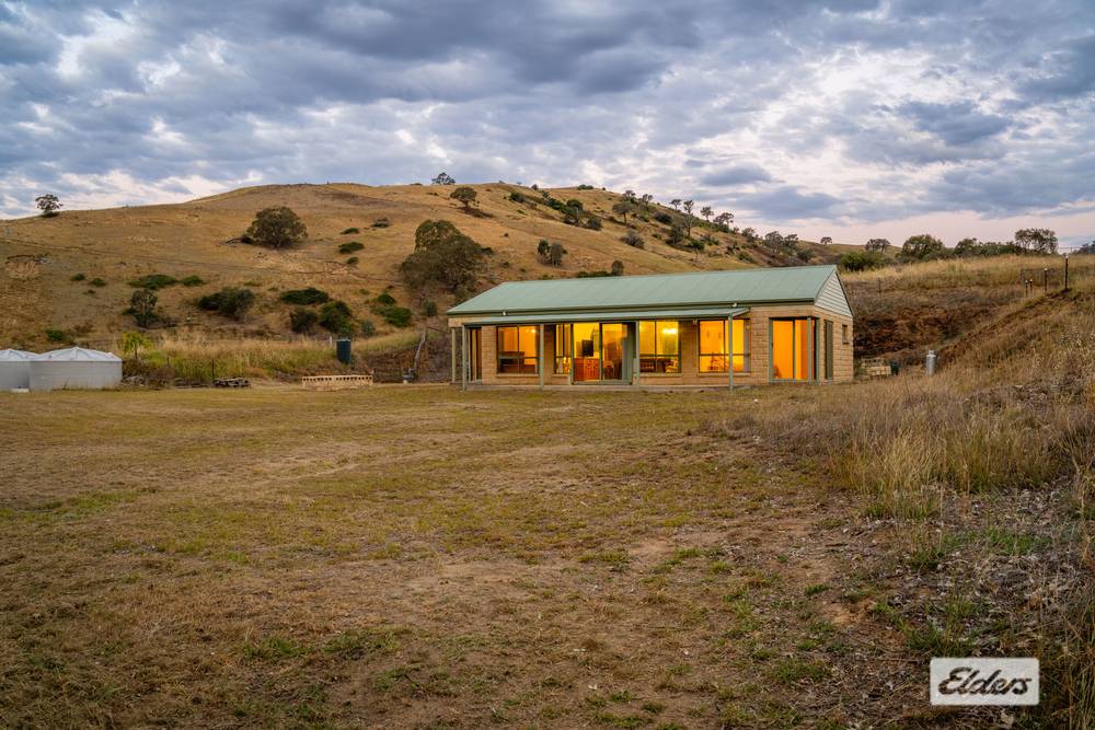 2 Yabba Road, Tallangatta East, VIC 3700