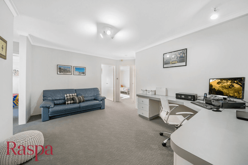 68 Castellon Crescent, Coogee, WA 6166