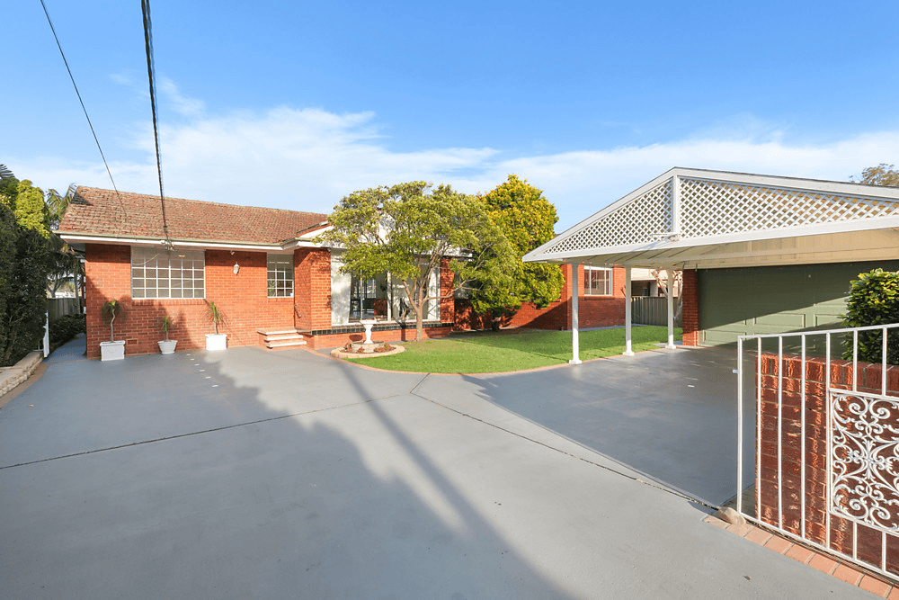 95A Albany Street, Point Frederick, NSW 2250