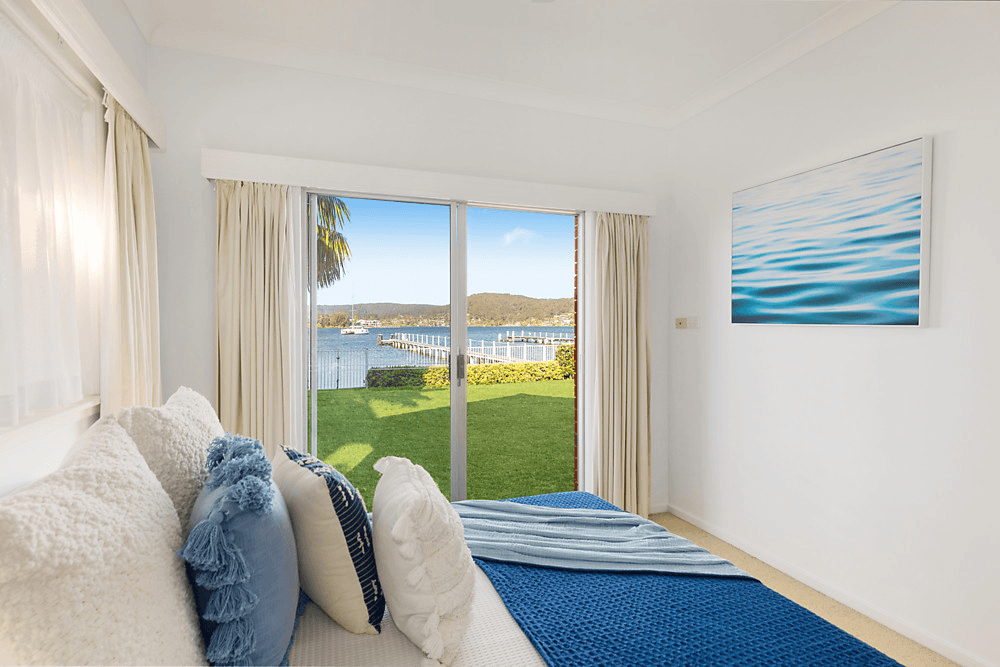 95A Albany Street, Point Frederick, NSW 2250