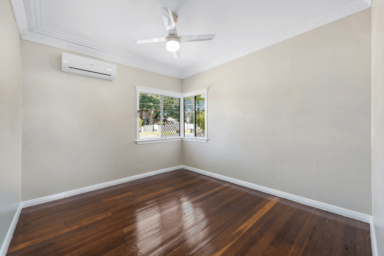 55 Whitworth Road, CANNON HILL, QLD 4170