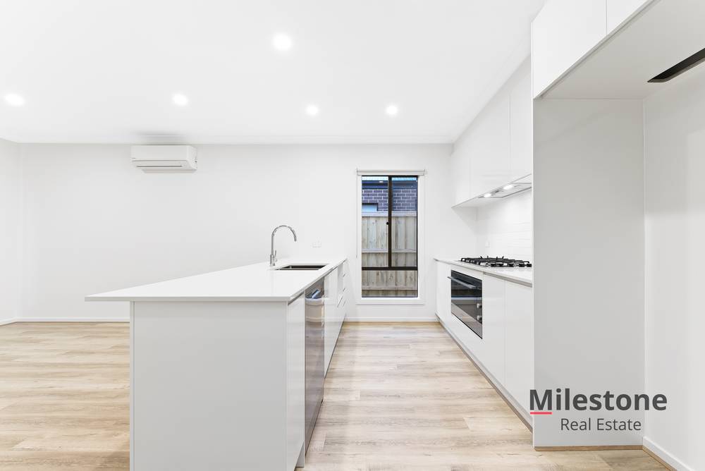 59 Patrobas Loop, CRANBOURNE EAST, VIC 3977