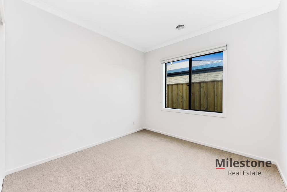 59 Patrobas Loop, CRANBOURNE EAST, VIC 3977