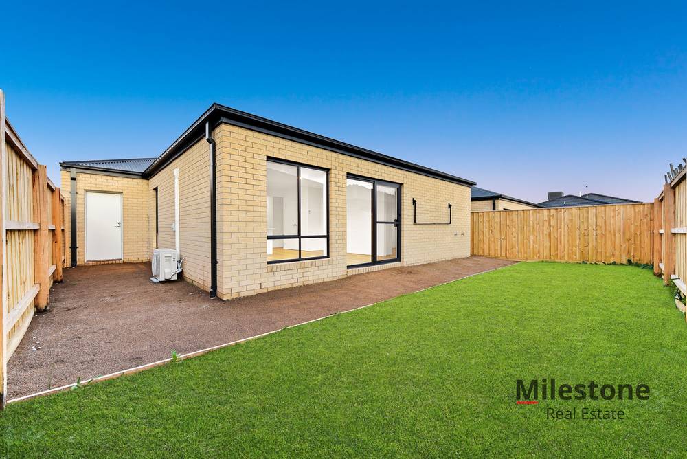 59 Patrobas Loop, CRANBOURNE EAST, VIC 3977