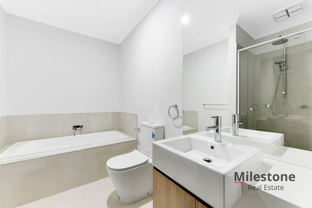 59 Patrobas Loop, CRANBOURNE EAST, VIC 3977