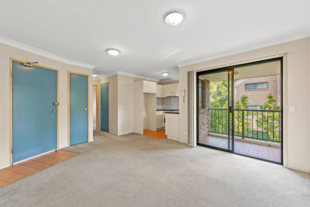 16/56-58 Bauer Street, SOUTHPORT, QLD 4215