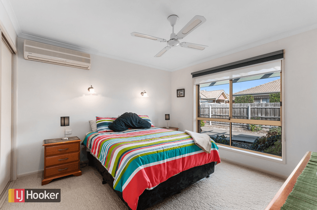 1/64 Roadknight Street, LAKES ENTRANCE, VIC 3909