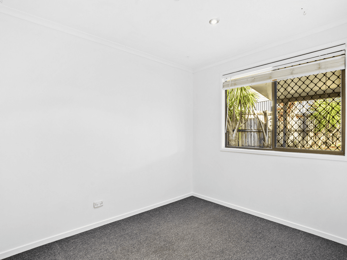 1 Burn Court, NERANG, QLD 4211