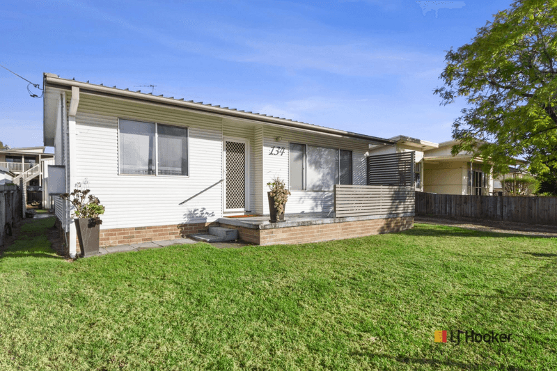 134 Beach Road, BATEMANS BAY, NSW 2536