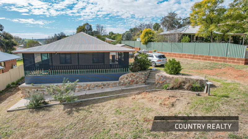 23 Clinton Street, Toodyay, WA 6566