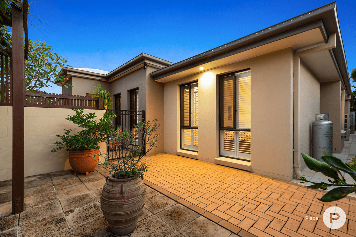 78 Behan Crescent, Wakerley, QLD 4154