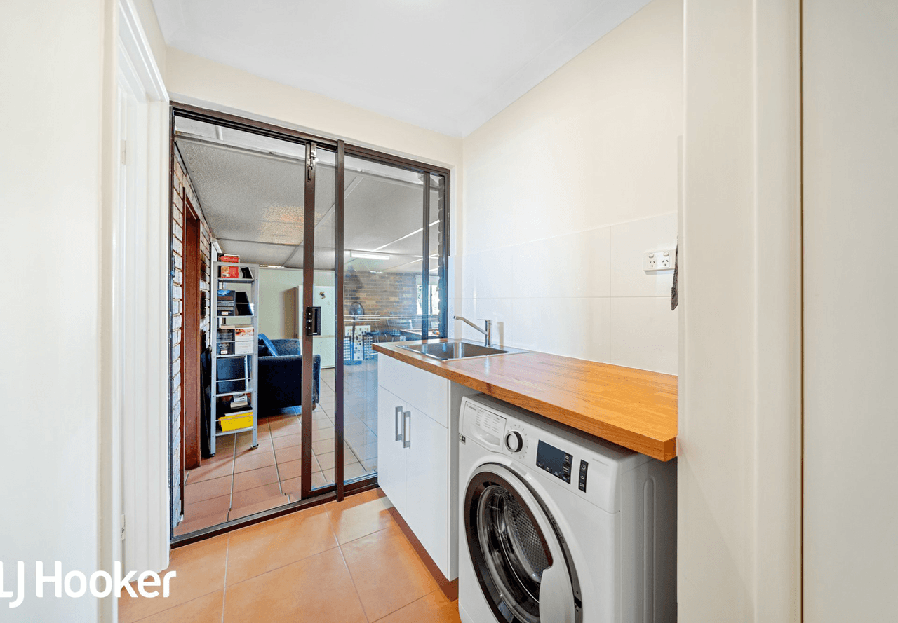 4 Virgilia Terrace, SOUTH LAKE, WA 6164