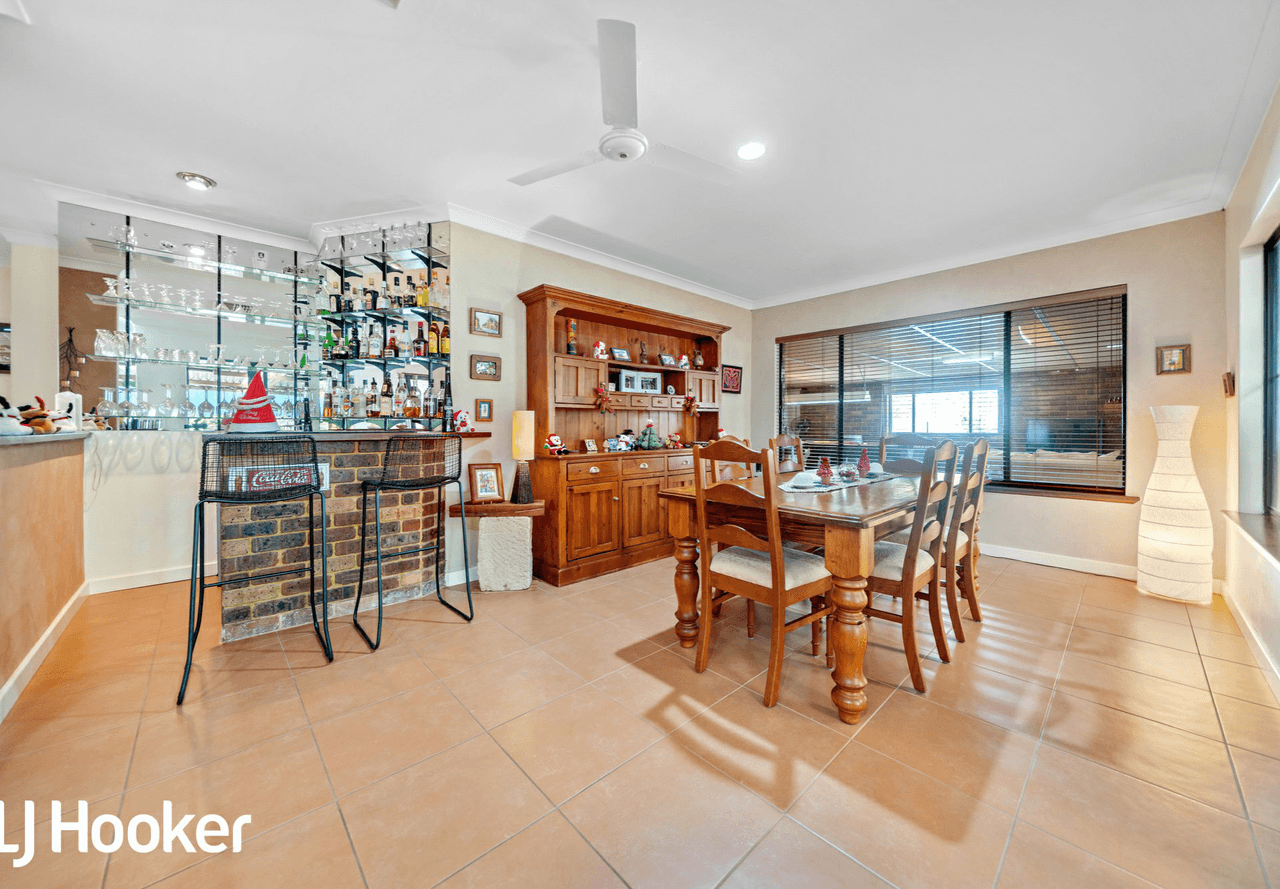4 Virgilia Terrace, SOUTH LAKE, WA 6164