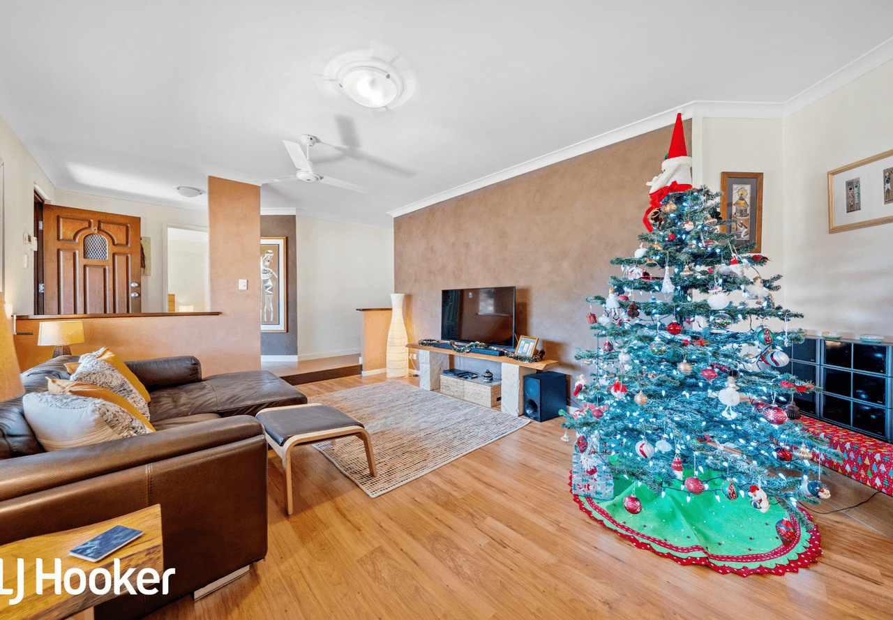 4 Virgilia Terrace, SOUTH LAKE, WA 6164