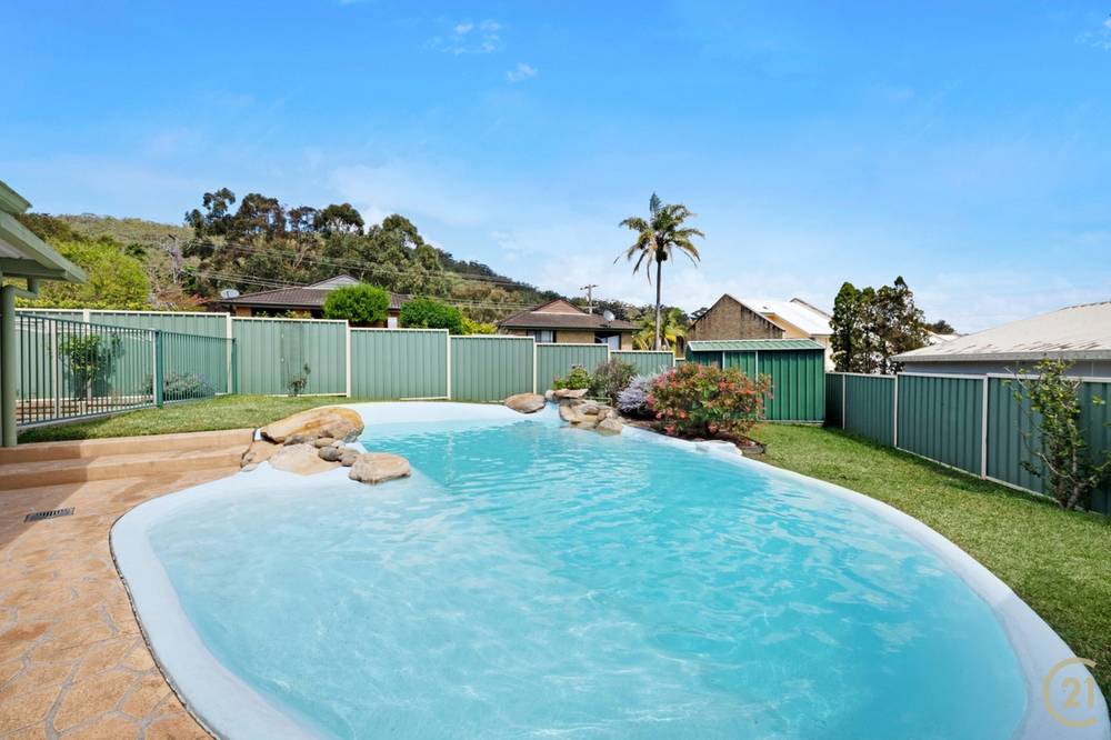 27 Greenlee Street, Green Point, NSW 2251