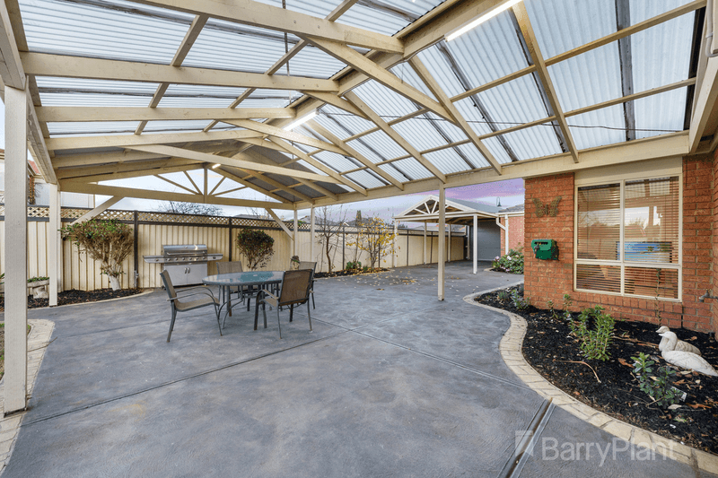 48 Brentwood Drive, Werribee, VIC 3030