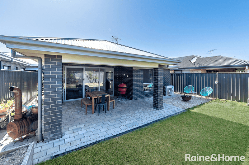 14 Polo Drive, MOUNT BARKER, SA 5251