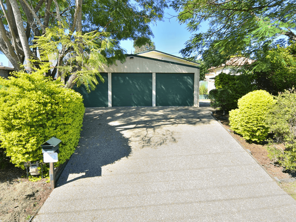 70 Darling Street, West Ipswich, QLD 4305