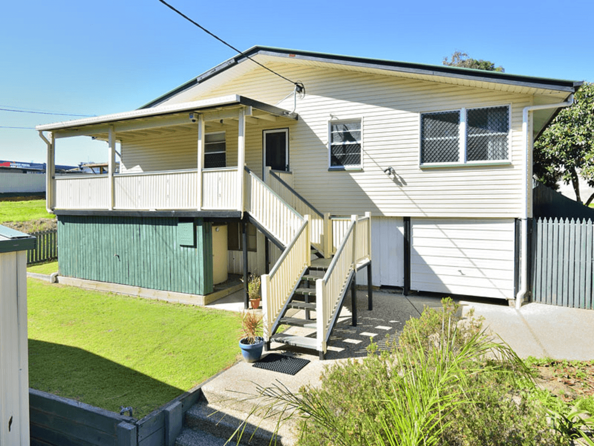 70 Darling Street, West Ipswich, QLD 4305