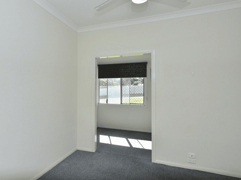 70 Darling Street, West Ipswich, QLD 4305