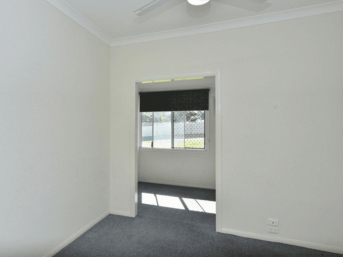 70 Darling Street, West Ipswich, QLD 4305