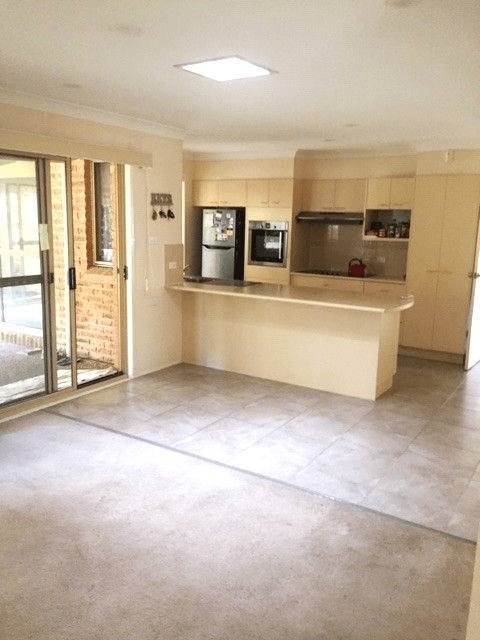 6 Bamarook Place, North Nowra, NSW 2541