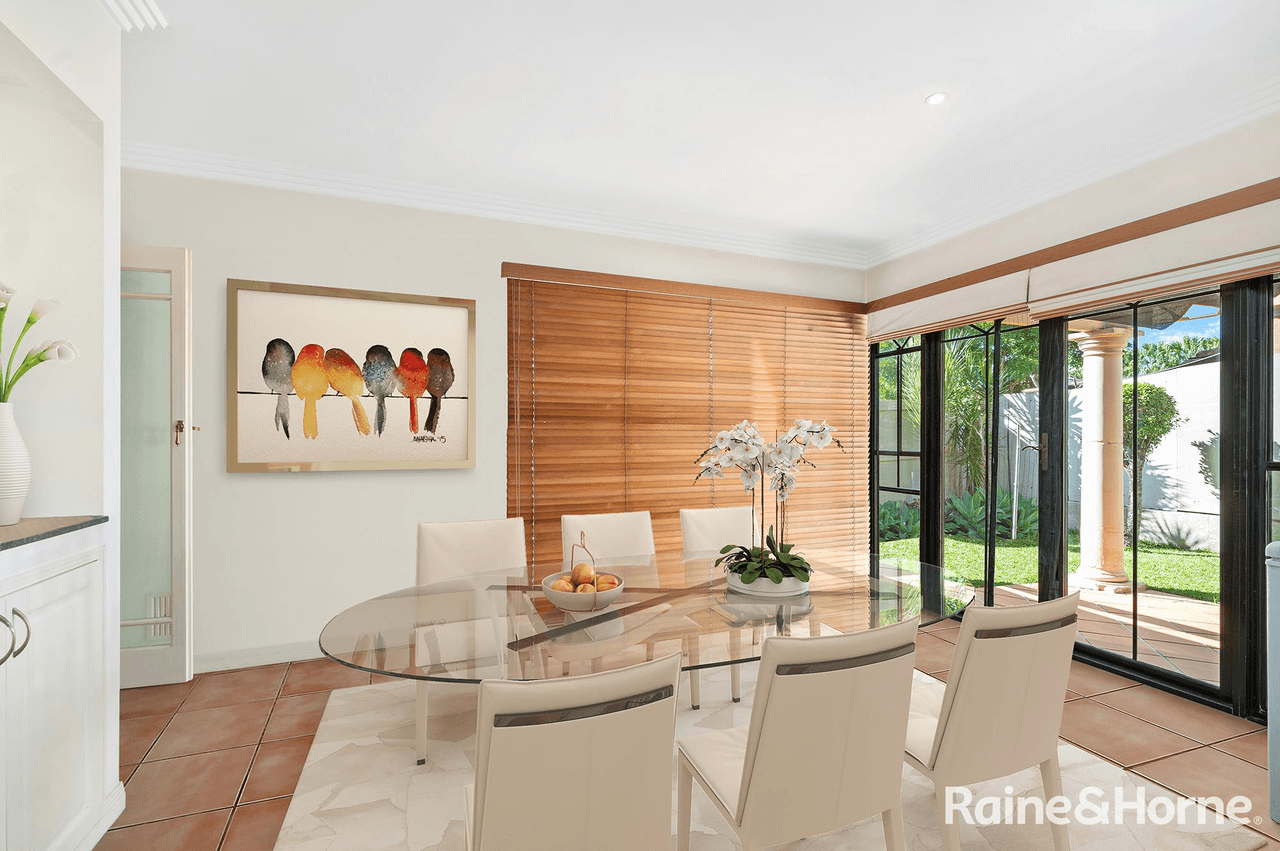 24 Radan Street, SUNNYBANK HILLS, QLD 4109