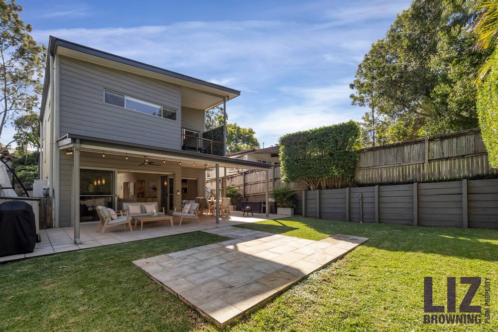 9A Kenton Street, CHAPEL HILL, QLD 4069