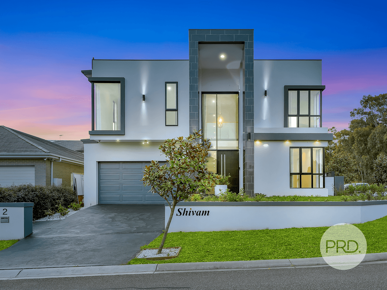 2 Dromedary Place, MACQUARIE LINKS, NSW 2565