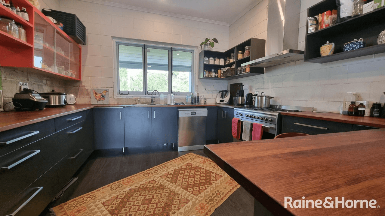 66 Alchera Drive, MOSSMAN, QLD 4873