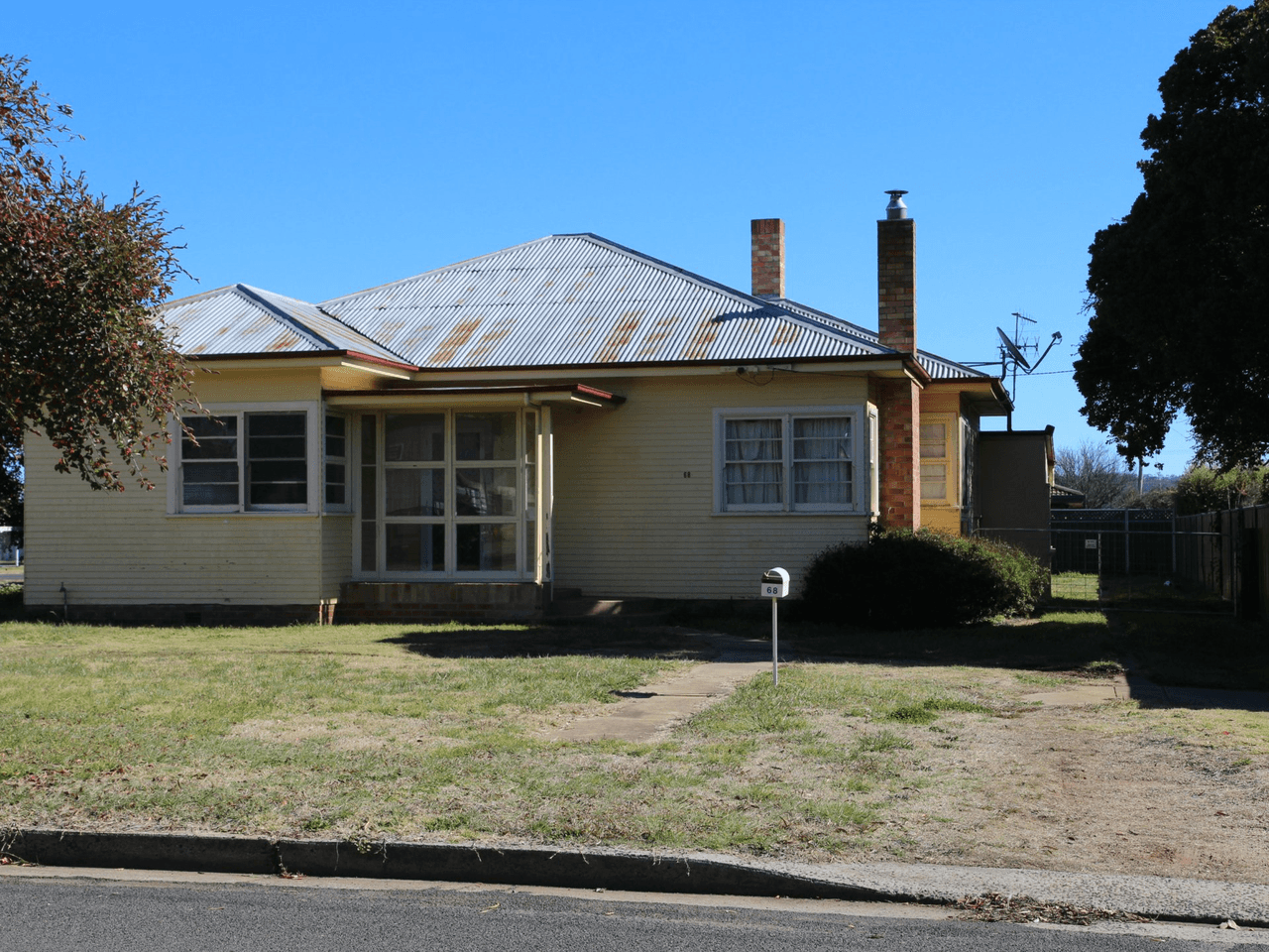 68 Railway Street, GLEN INNES, NSW 2370