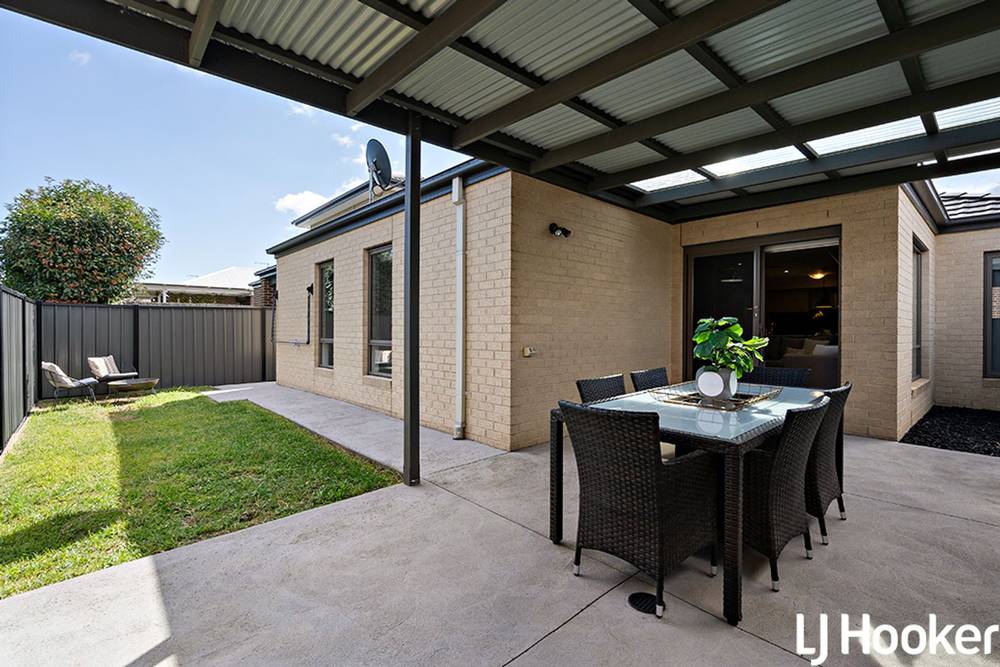 42 Alma Road, WOLLERT, VIC 3750
