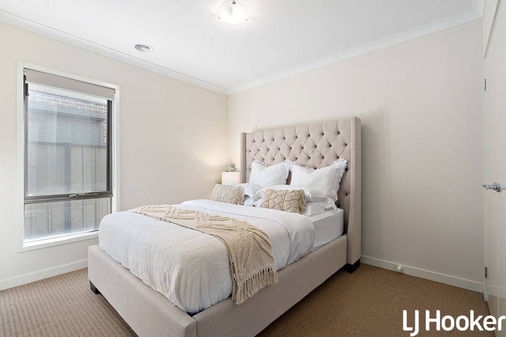 42 Alma Road, WOLLERT, VIC 3750