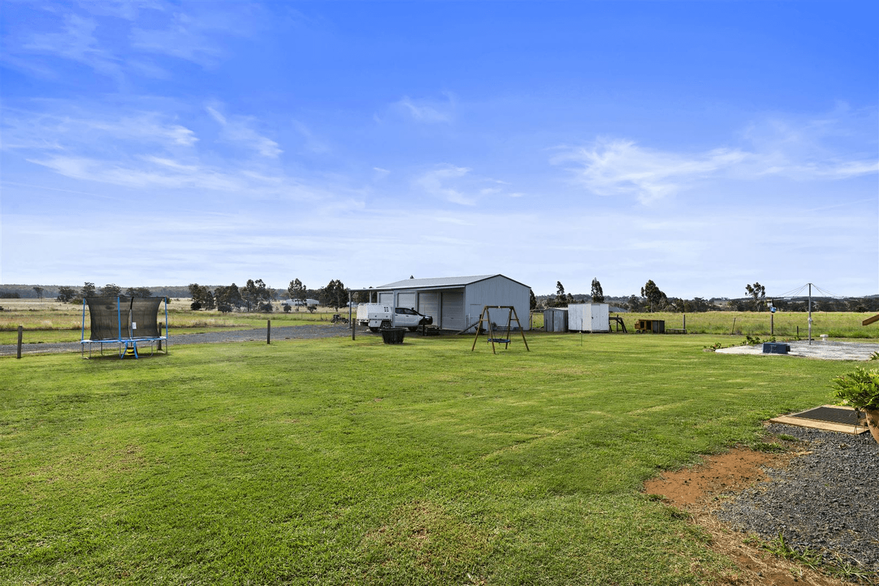 47 James Road, Goombungee, QLD 4354