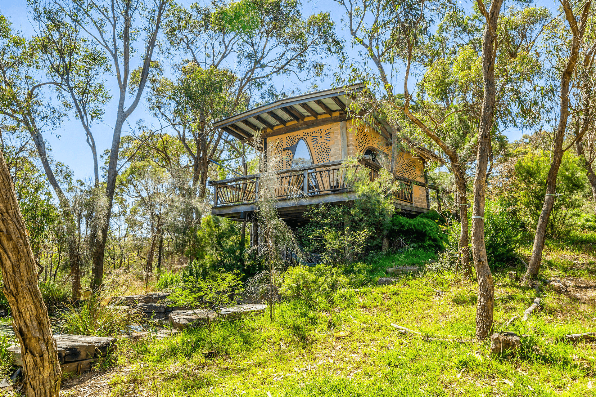 2 Muir Road, Christmas Hills, VIC 3775