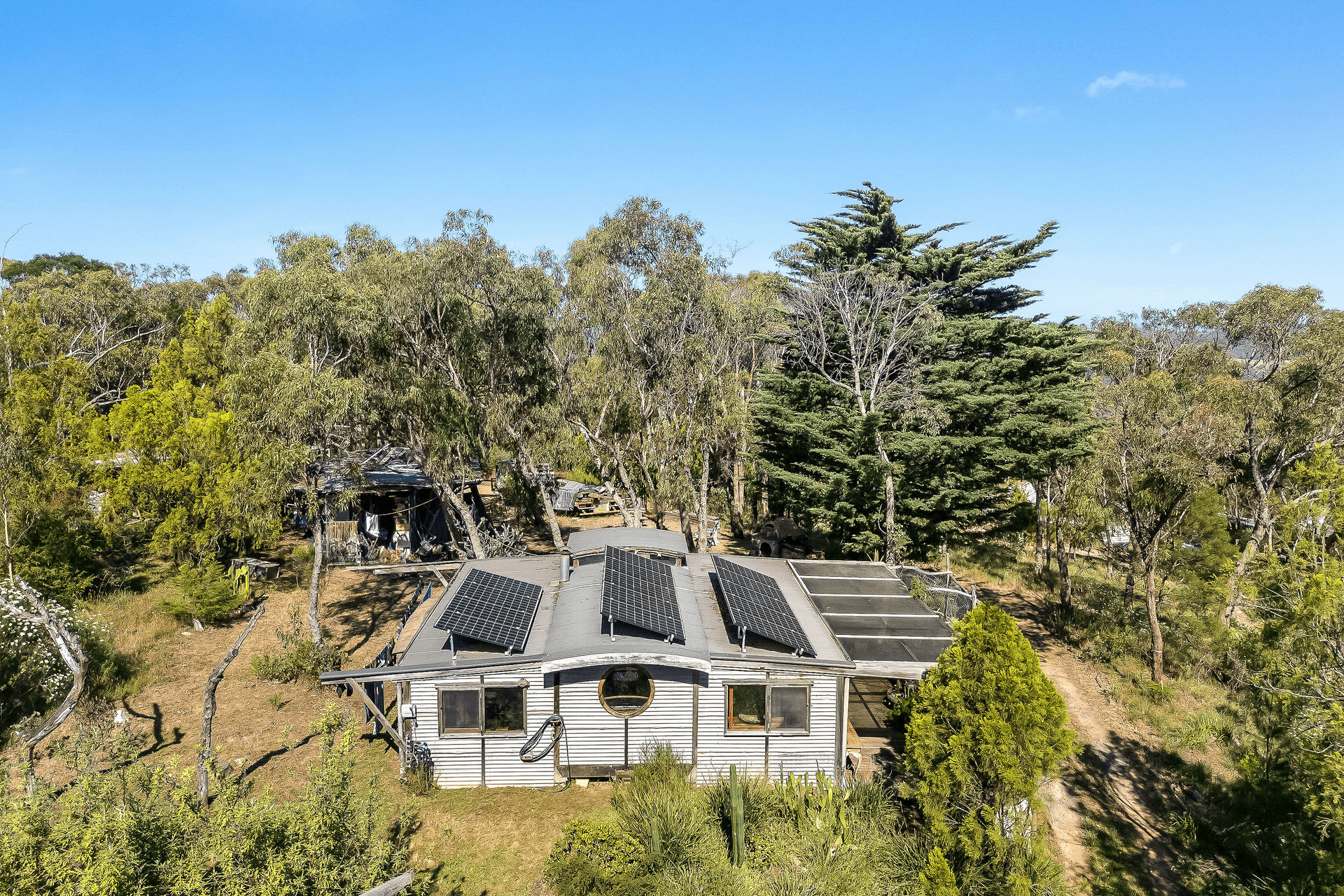 2 Muir Road, Christmas Hills, VIC 3775