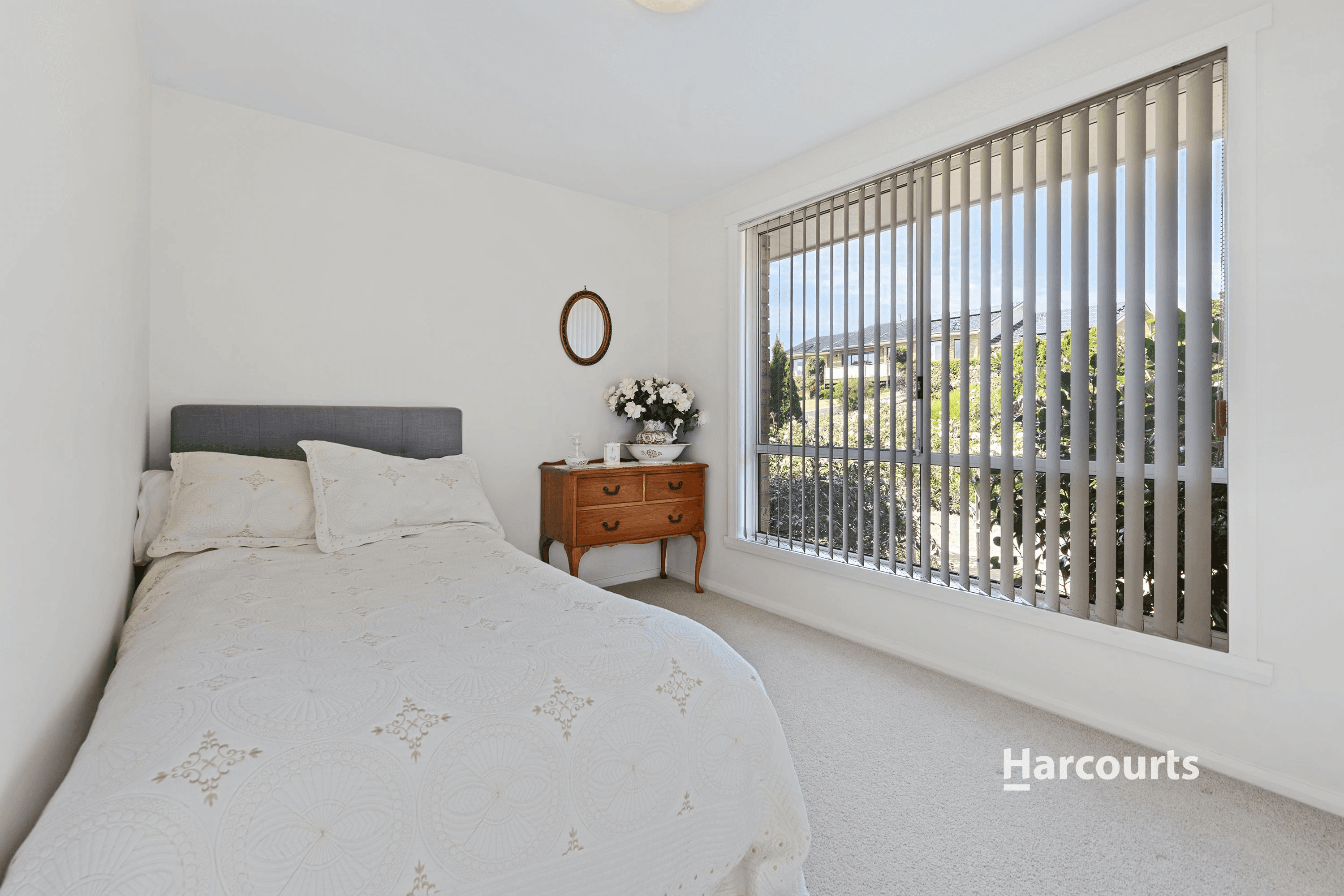 2 Olive Court, MIANDETTA, TAS 7310
