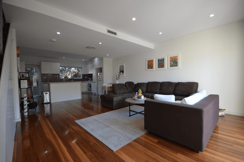 10/27-31 St Peters Street, ST PETERS, NSW 2044
