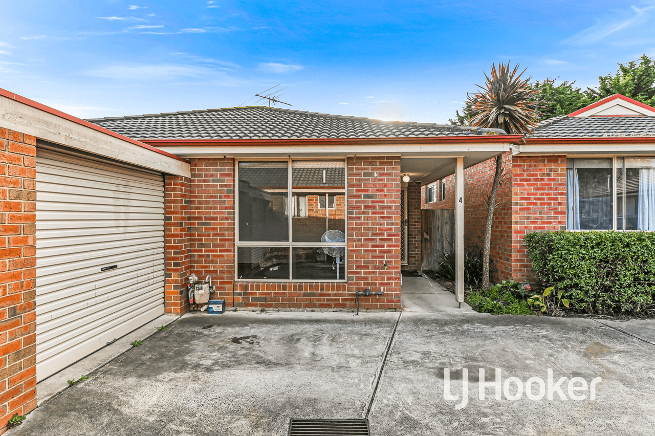 4/63 Pommel Street, PAKENHAM, VIC 3810