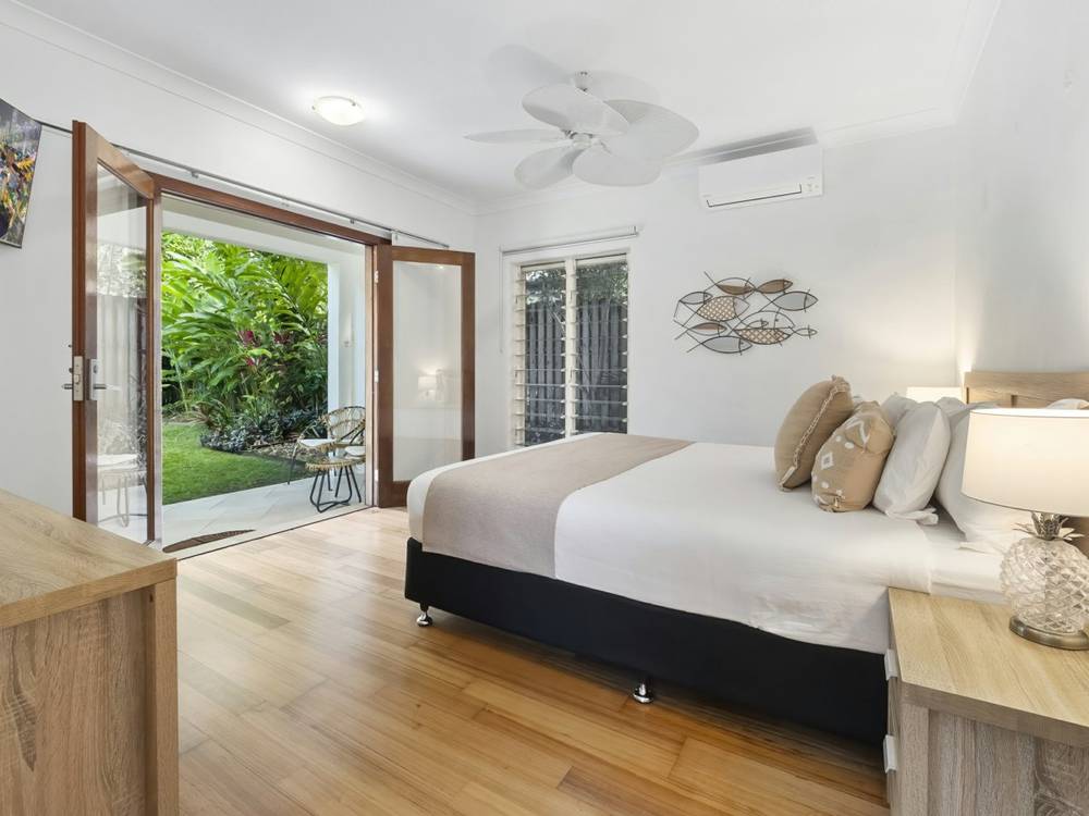 1 Muller Street, PALM COVE, QLD 4879