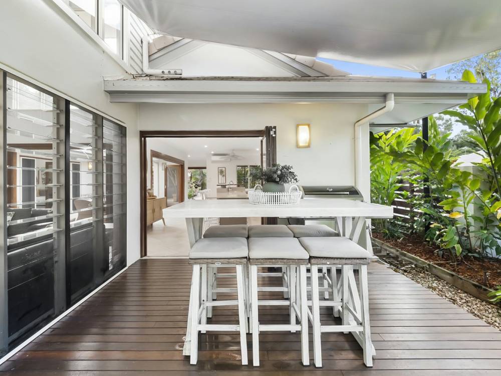 1 Muller Street, PALM COVE, QLD 4879