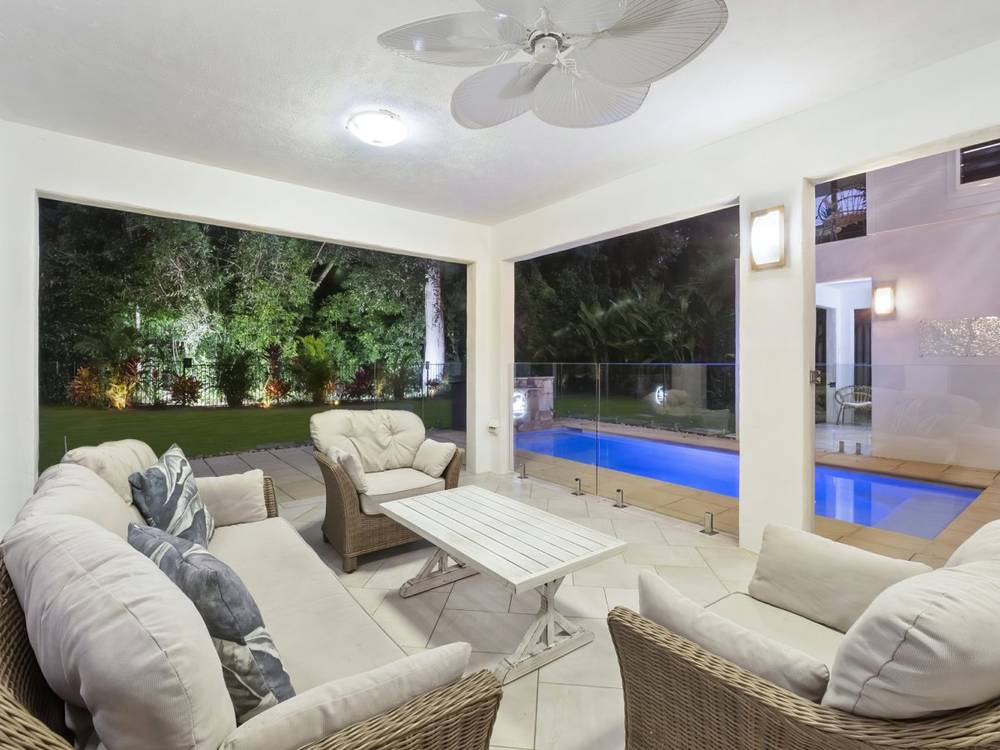 1 Muller Street, PALM COVE, QLD 4879