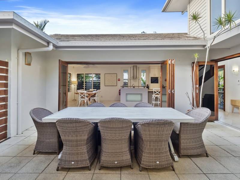 1 Muller Street, PALM COVE, QLD 4879