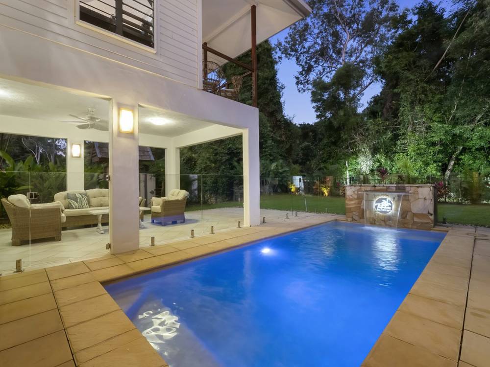 1 Muller Street, PALM COVE, QLD 4879