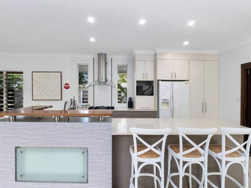 1 Muller Street, PALM COVE, QLD 4879