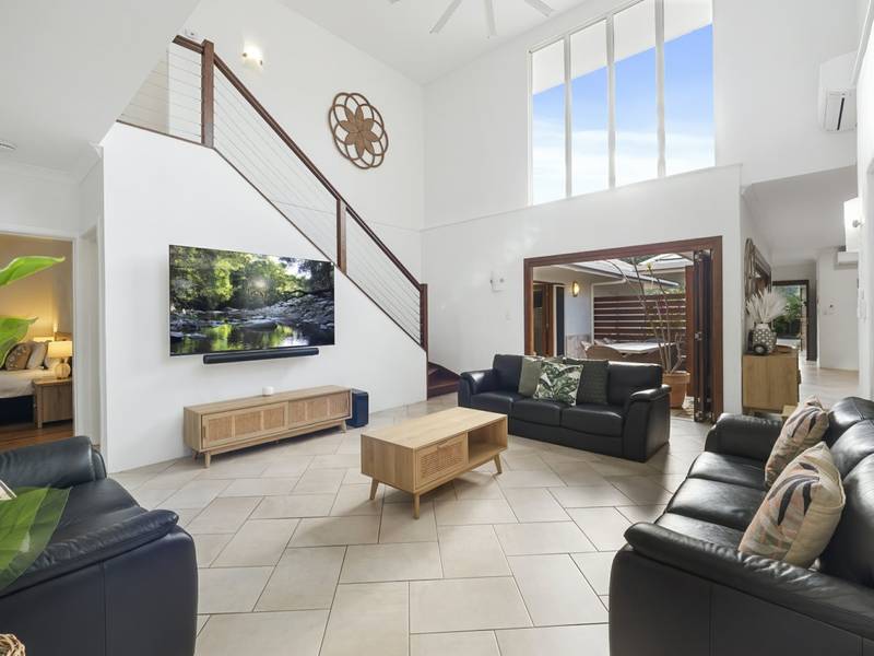 1 Muller Street, PALM COVE, QLD 4879