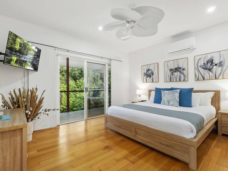 1 Muller Street, PALM COVE, QLD 4879