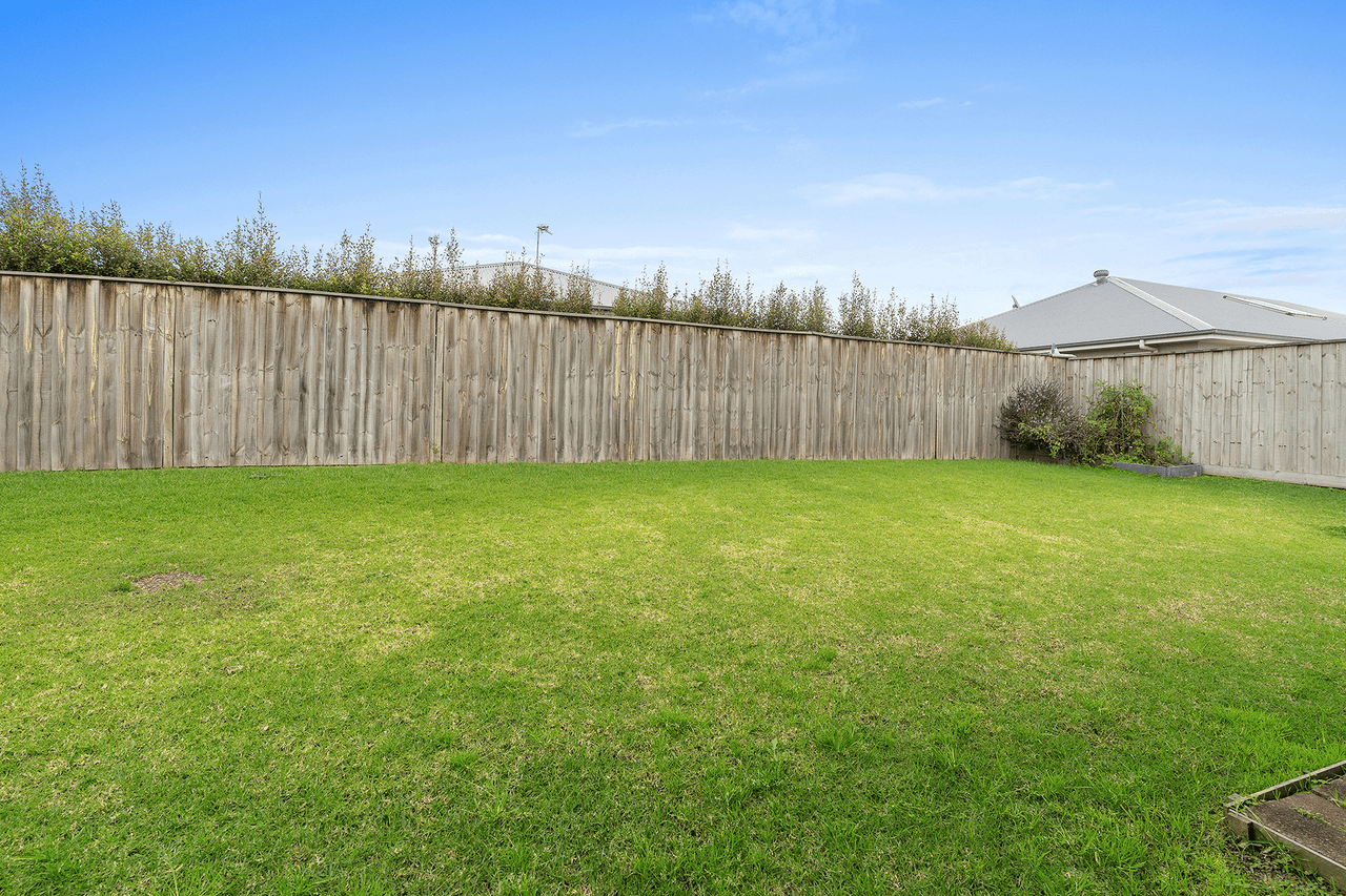 44 Bulbul Crescent, Fletcher, NSW 2287